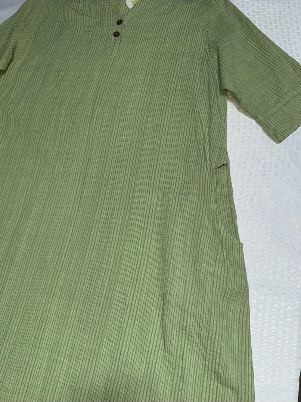 NWT Inoah Willow Green Crinkle Maxi Dress Oversized Pockets S/M - Picture 7 of 10